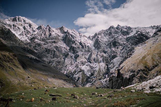 mountains-g50b87bd83_640.jpg
