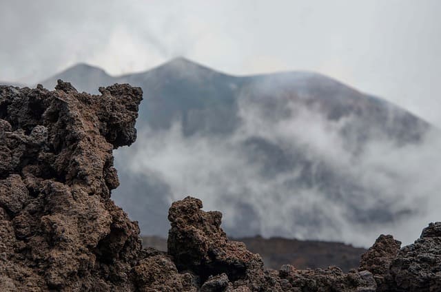 volcano-g24d7b4413_640.jpg volcano-g24d7b4413_640.jpg